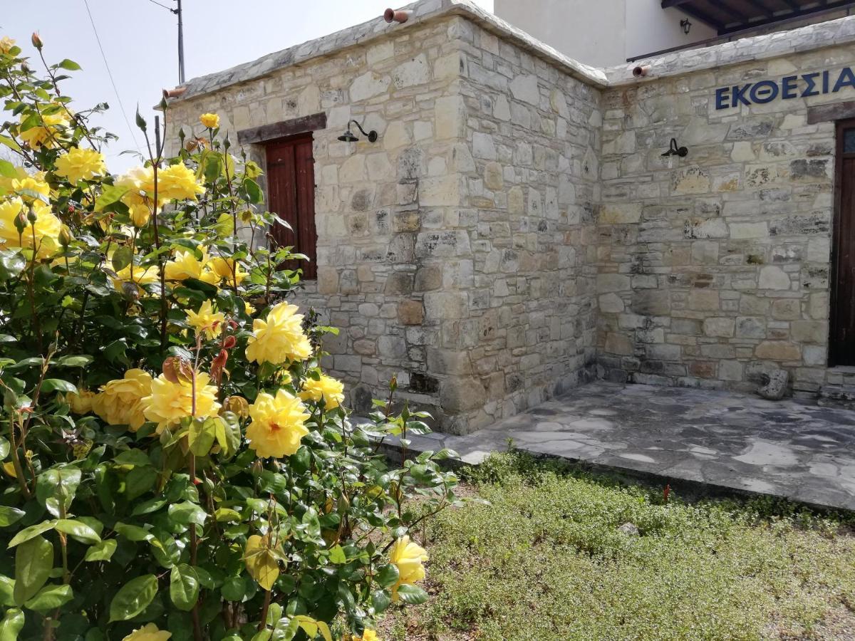 Kaizer Agrotourism Guest House Amargeti ภายนอก รูปภาพ